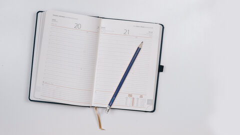 jeshoots-com-9n1USijYJZ4-unsplash